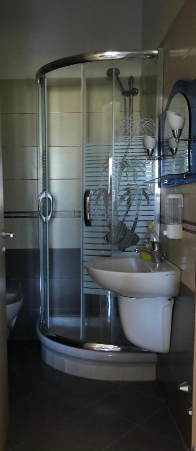 Rainbow Holiday Apartments Vlore Ngoại thất bức ảnh