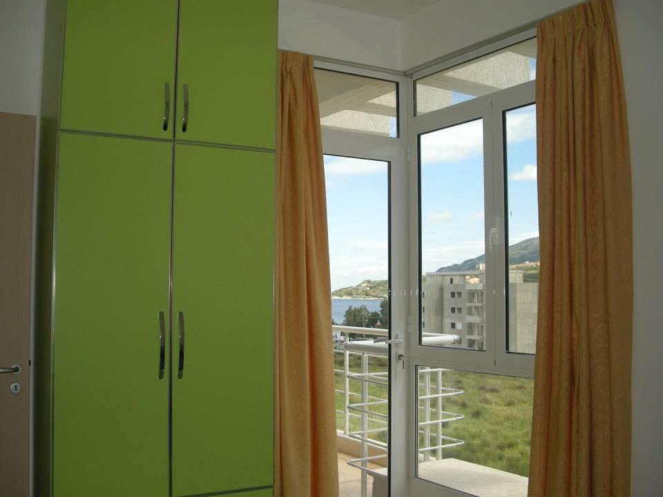 Rainbow Holiday Apartments Vlore Ngoại thất bức ảnh