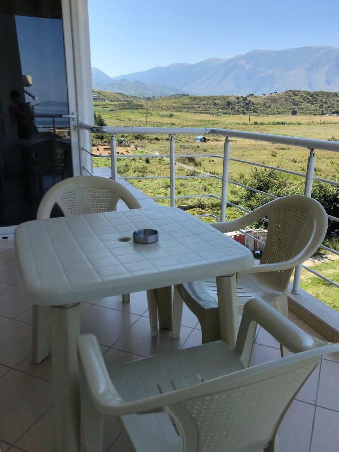 Rainbow Holiday Apartments Vlore Ngoại thất bức ảnh