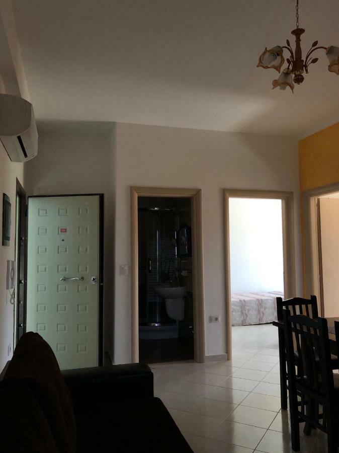 Rainbow Holiday Apartments Vlore Ngoại thất bức ảnh